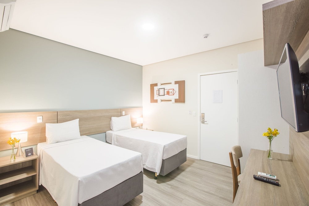 Standard Single Room, 2 Twin Beds