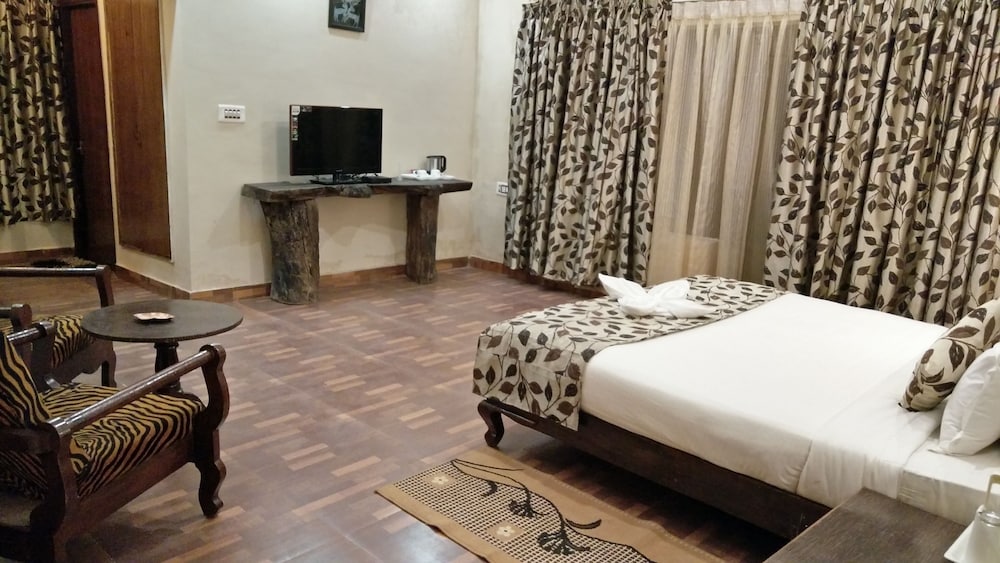 Suite, 1 King Bed photo 3