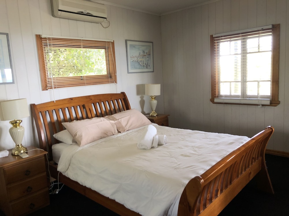 Standard House, Multiple Bedrooms, Non Smoking, Kitchen photo 1