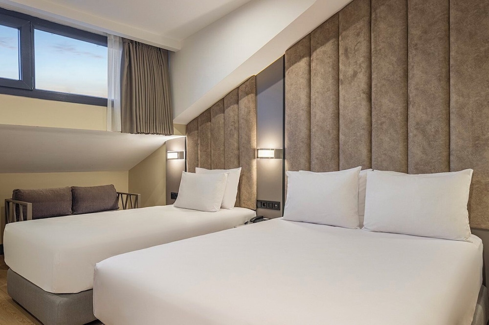 Premium Room, Multiple Beds