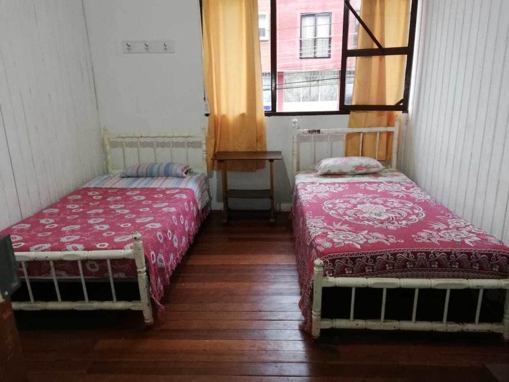 Economy Single Room, 1 Bedroom, Shared Bathroom (2 beds)