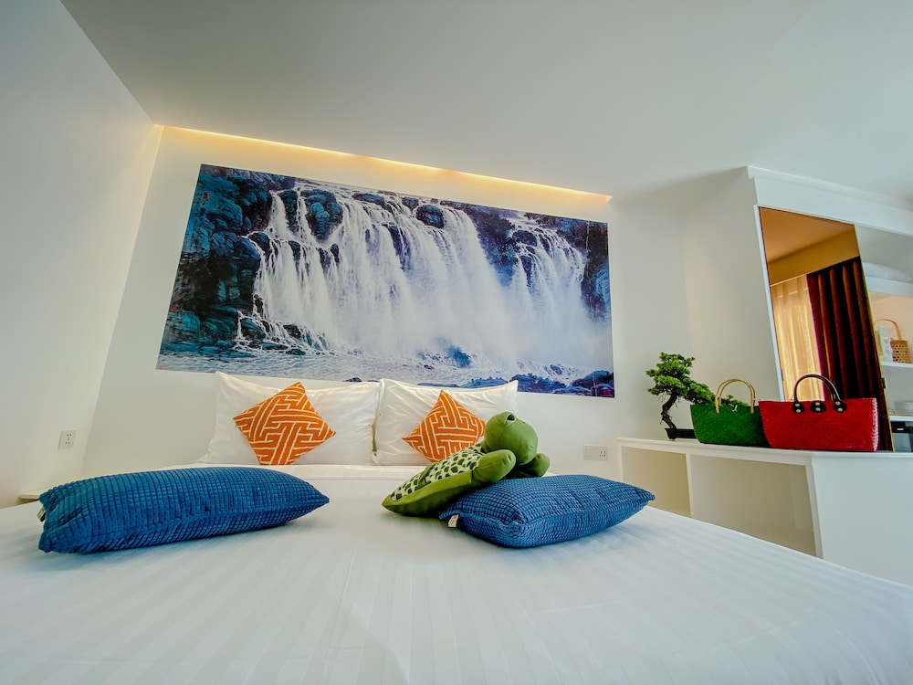 Executive Deluxe Room - Photo 8