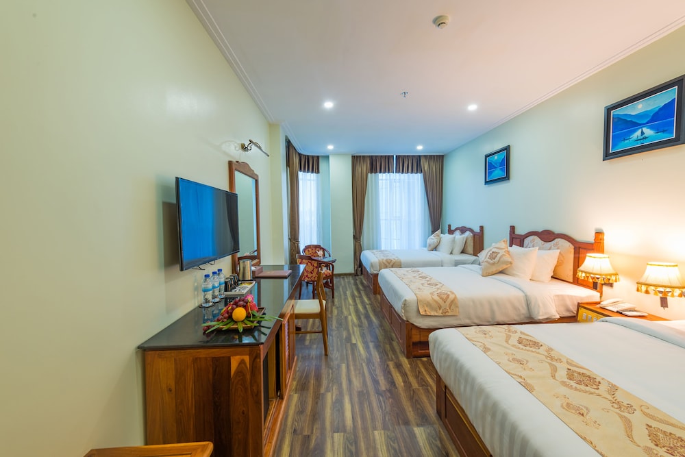 Deluxe Triple Room