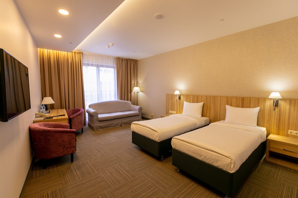 Superior Double or Twin Room photo 1