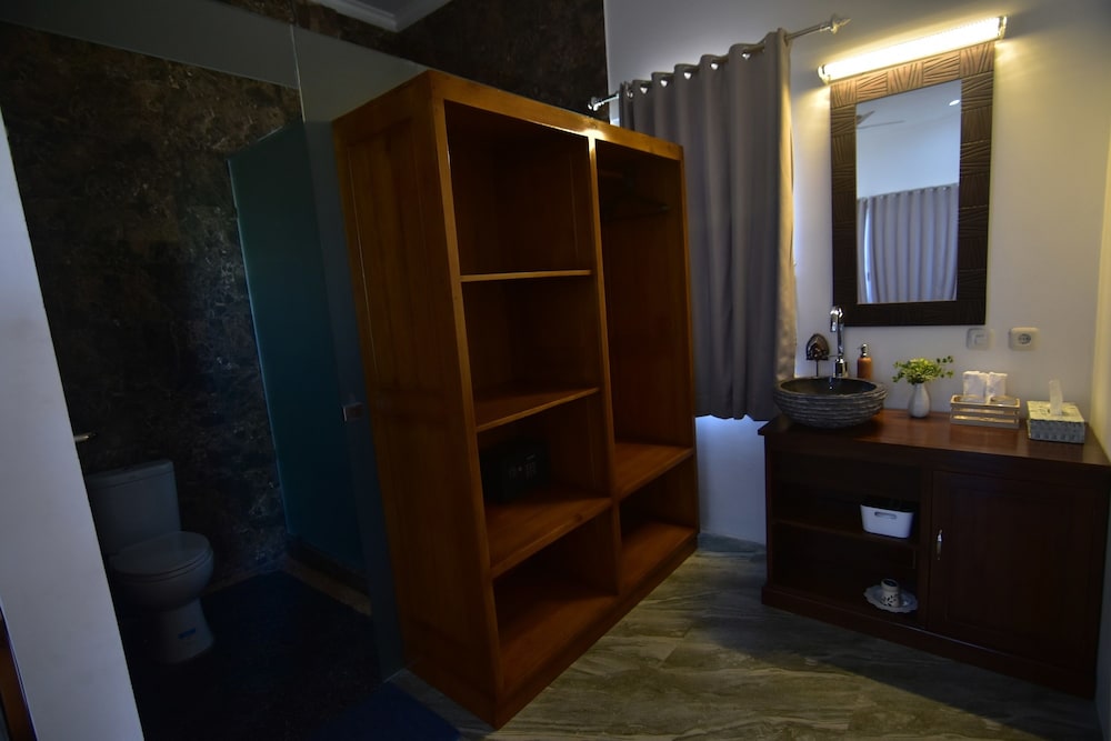 Villa, 1 King Bed photo 3