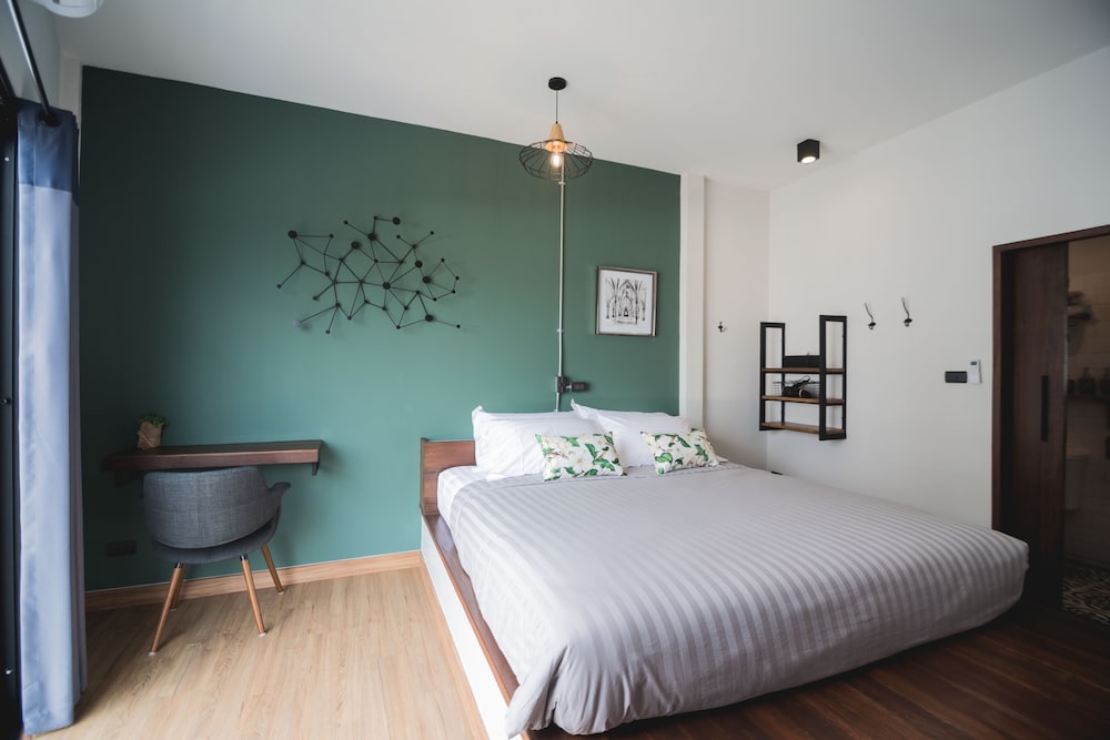 Superior Double Room, 1 Queen Bed, Private Bathroom