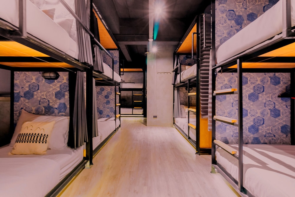 Shared Dormitory, Mixed Dorm, Shared Bathroom (10 Beds) photo 1