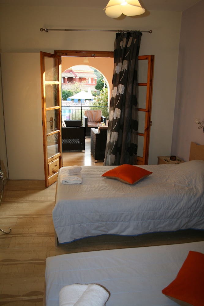 Family Apartment, 2 Bedrooms, Mountain View
