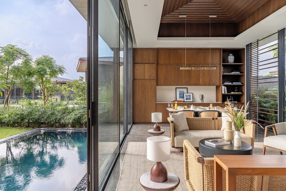 PreZidential Villa photo 2