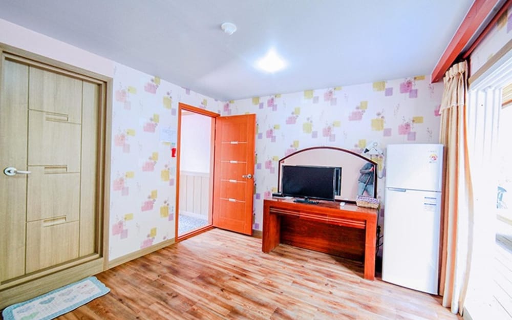 Room (Room 105 (individual deck)) photo 1