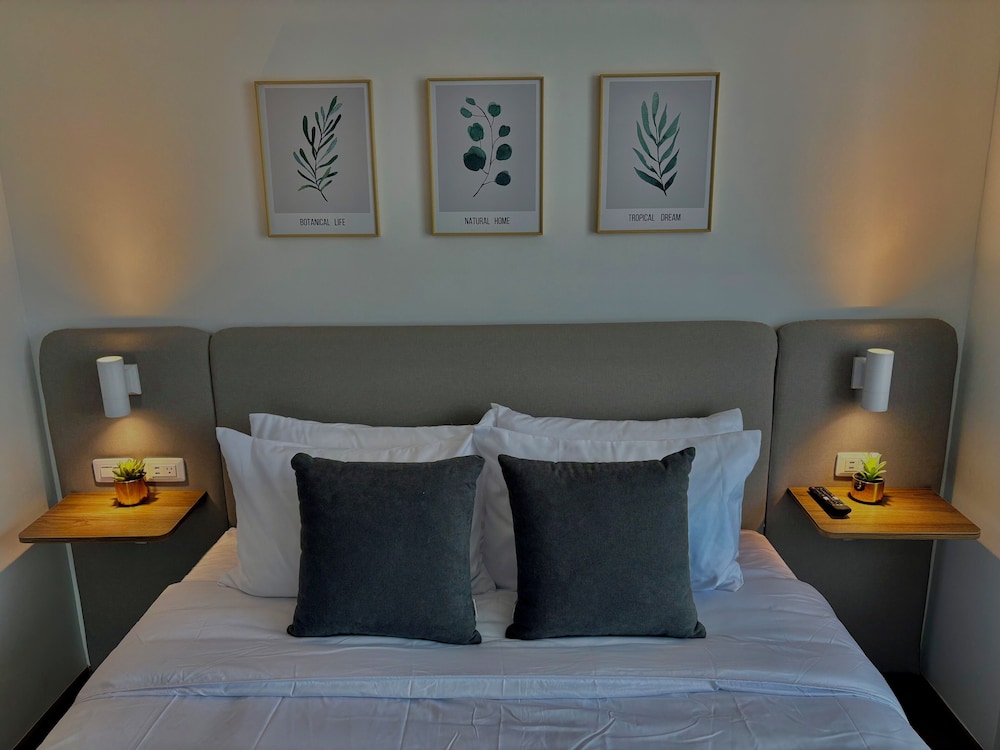 Executive Suite, 1 Bedroom - Photo 4