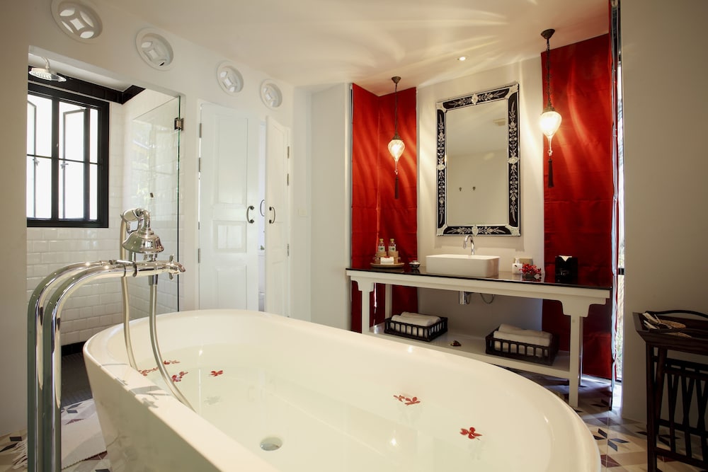 Hibicus Grand Deluxe Room - Photo 6
