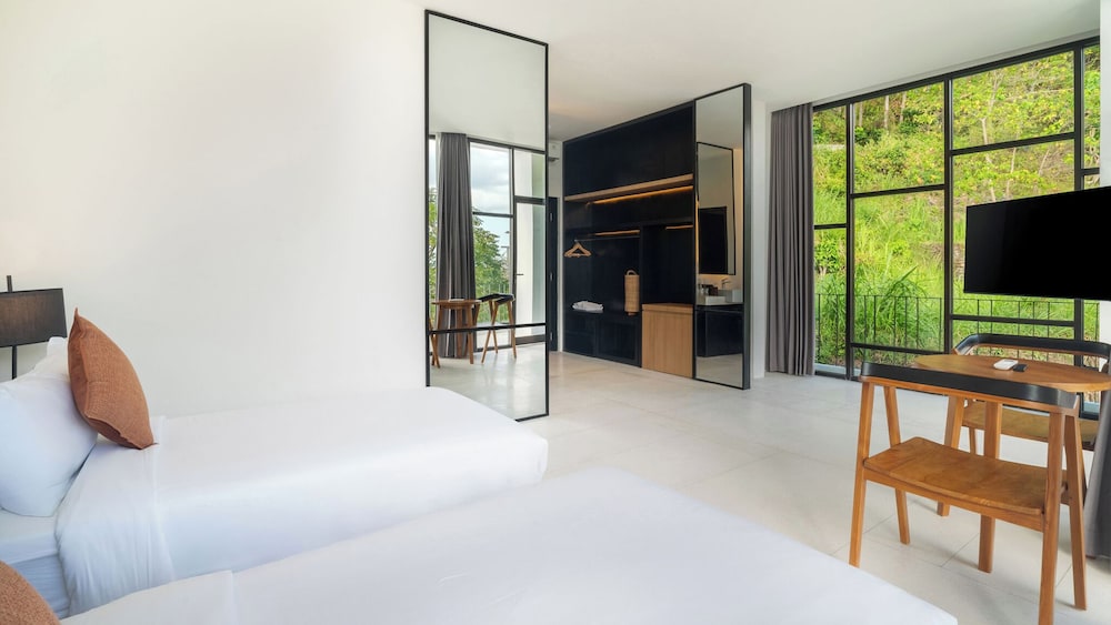 Villa photo 3