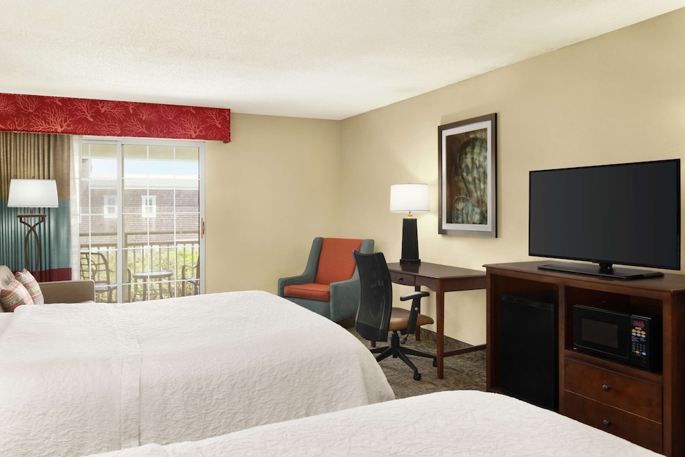 Room, 2 Queen Beds, Accessible, Non Smoking - Photo 1