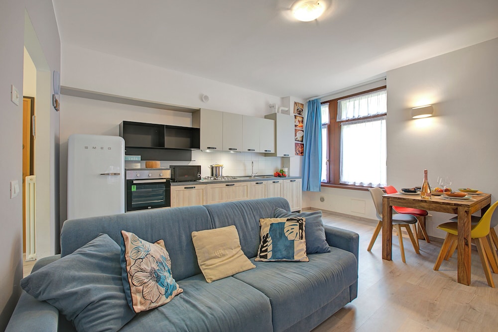 Family Apartment, Multiple Bedrooms (Riva Nest)