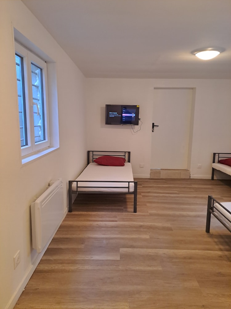 Basic Double Room