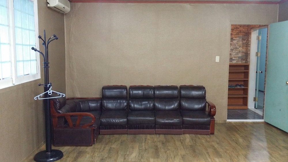 Traditional Double Room (Korean-style) photo 3