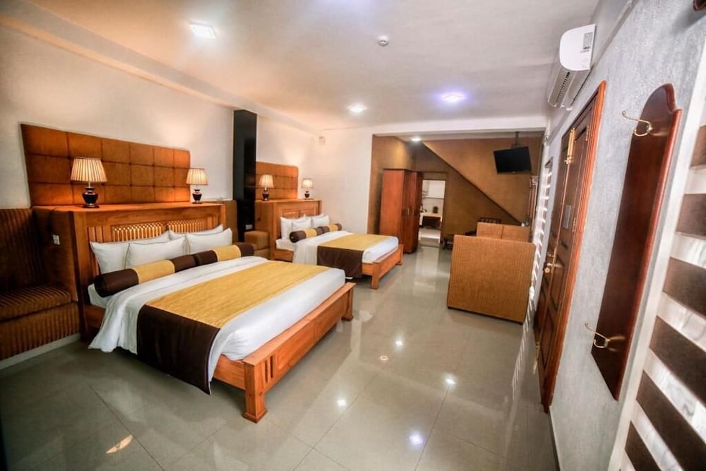 Family Suite