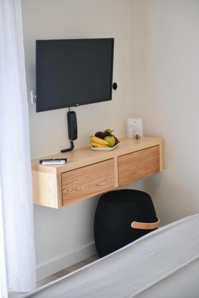 Standard Double Room - Photo 3