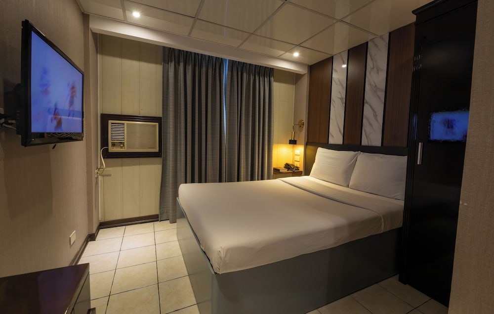 Standard Double Room, River View photo 3