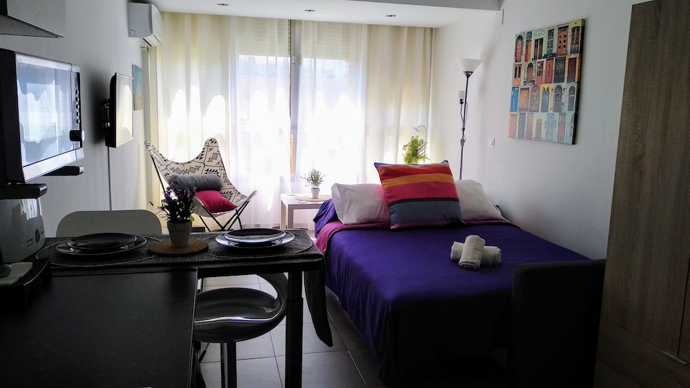Estudio de Confort, Vista Parcial al Mar