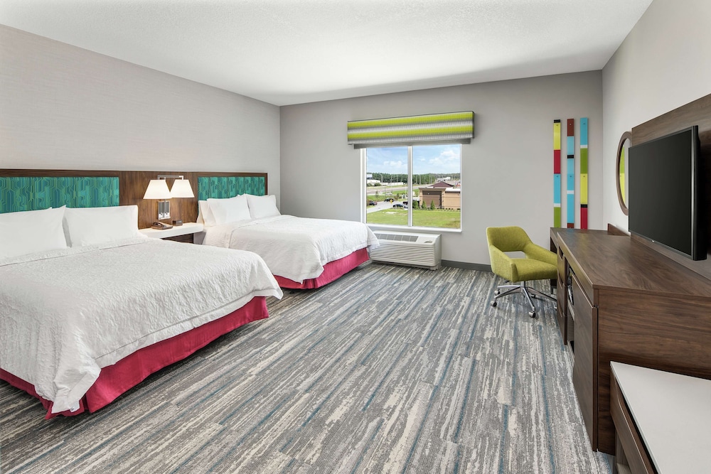 Standard Single Room, 2 Queen Beds, Accessible, Bathtub (Mobility & Hearing) - Photo 1