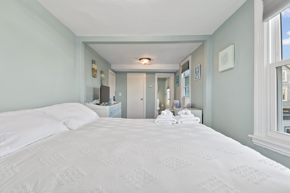 Standard Double Room, Ensuite (Bel Canto Room (1)) photo 2