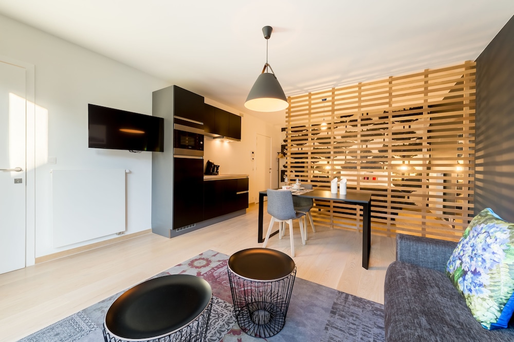 Design Studio photo 3