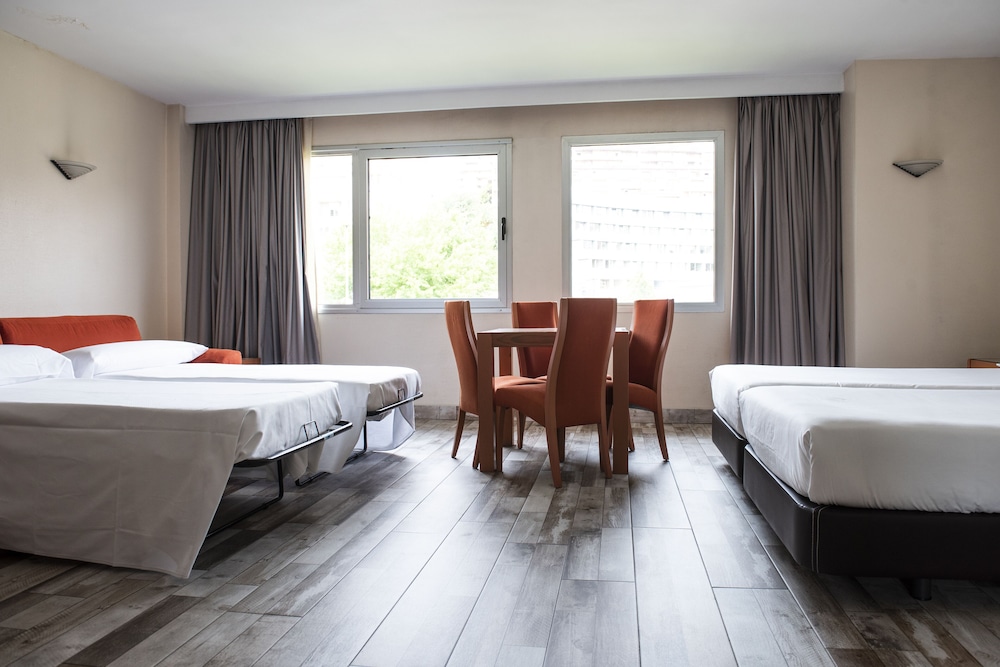 Quadruple Room photo 2