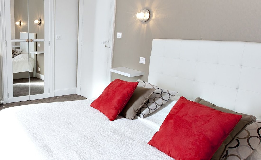 Room (Chambre Esprit de Famille) photo 2