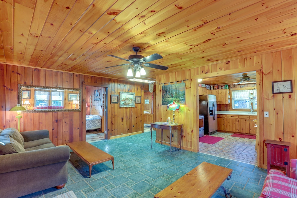 House (2 Bedrooms) photo 1