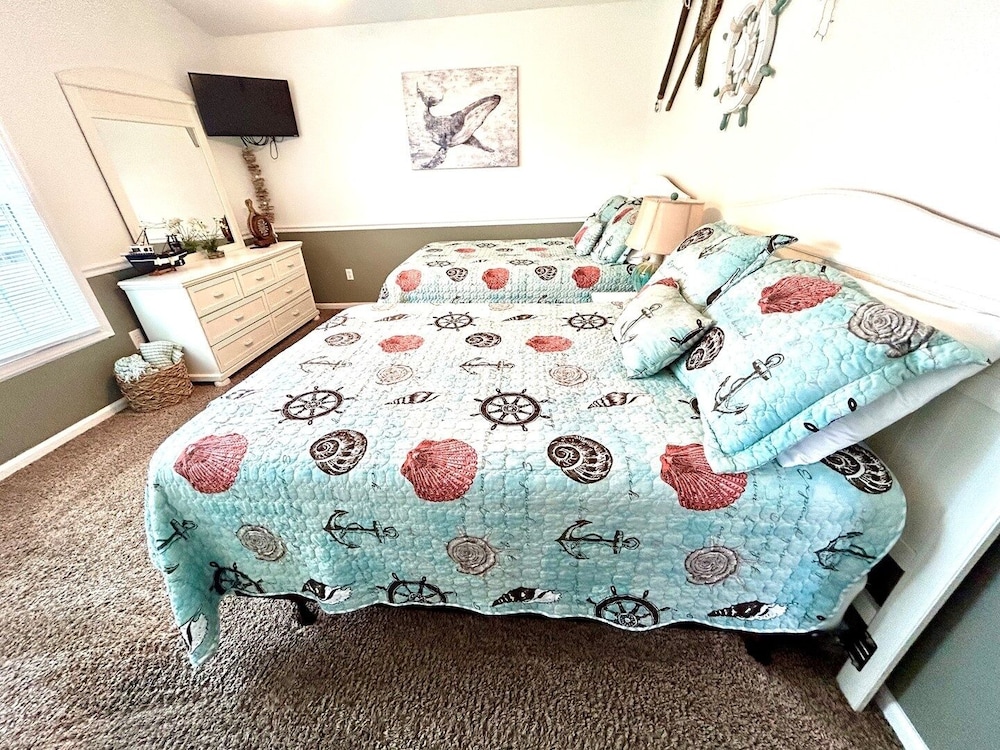 House, 5 Bedrooms photo 2