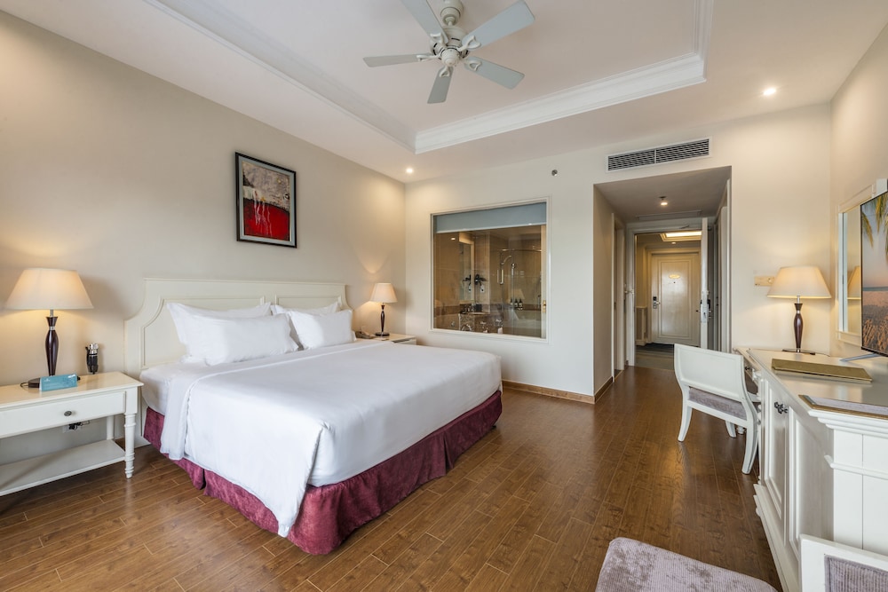 Deluxe King Bed with free Jimjibang
