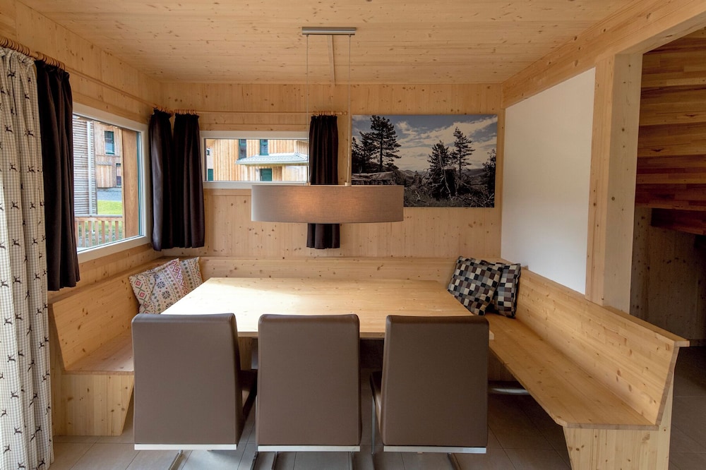 Superior Chalet # 66  mit IR-Sauna & Whirlpool