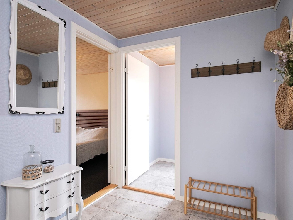 Classic Apartment, 3 Bedrooms photo 1