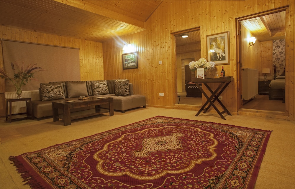 Family Cottage, 2 Bedrooms, Non Smoking, Hill View