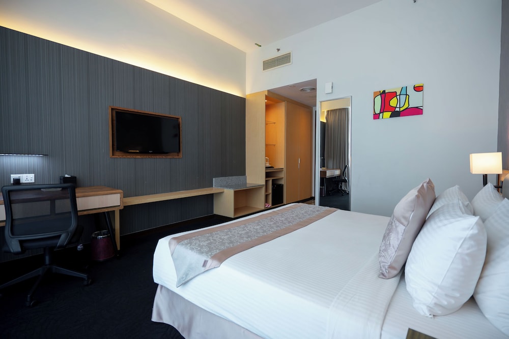 Deluxe Double or Twin Room - Photo 2