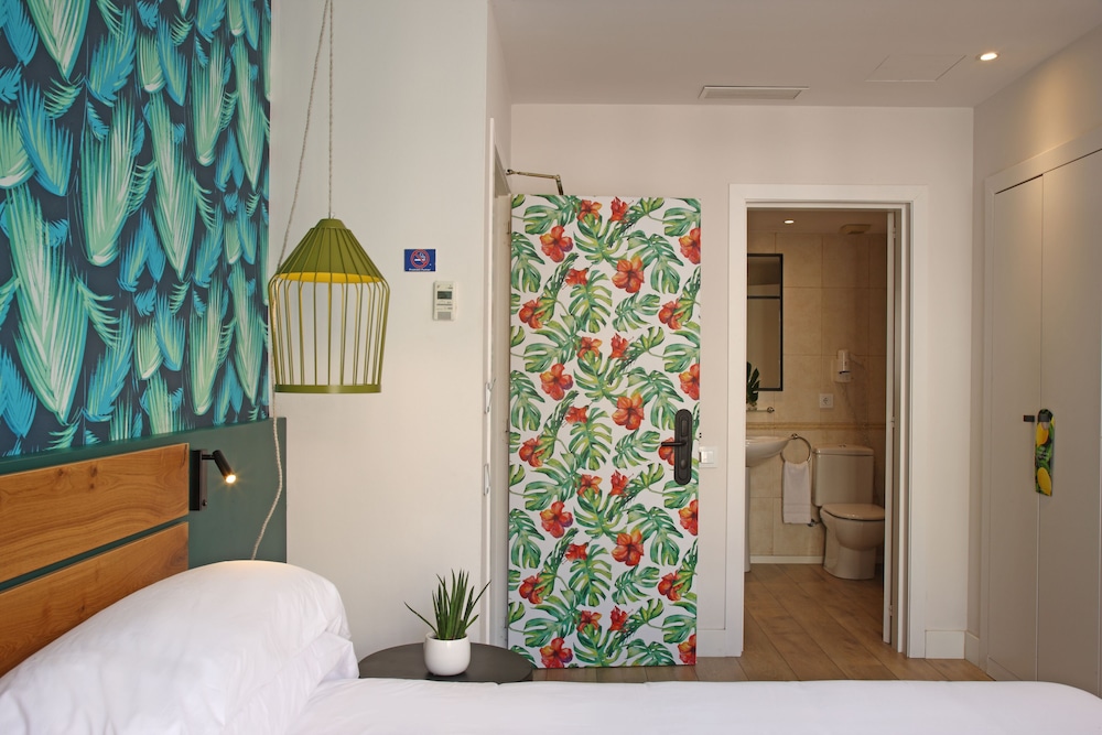 Superior Double Room, 1 King Bed photo 3