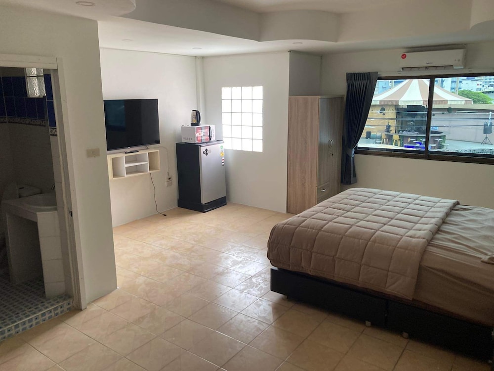 Classic Room - Photo 1