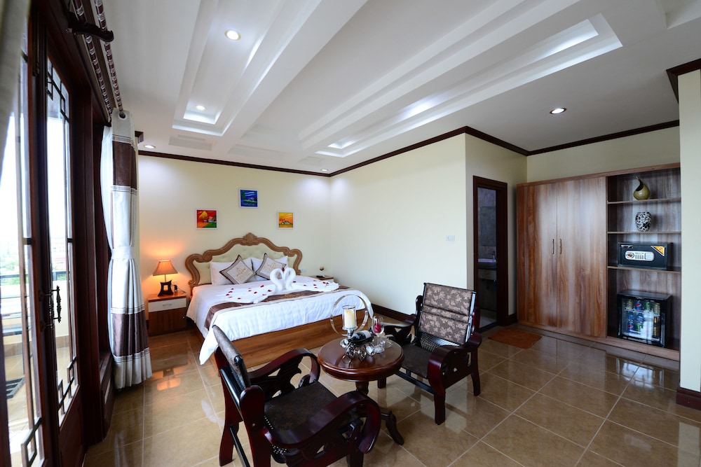 Premier Suite, Balcony