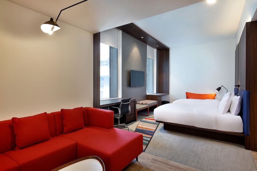 Savvy Room, 2 Single Beds, Non Smoking