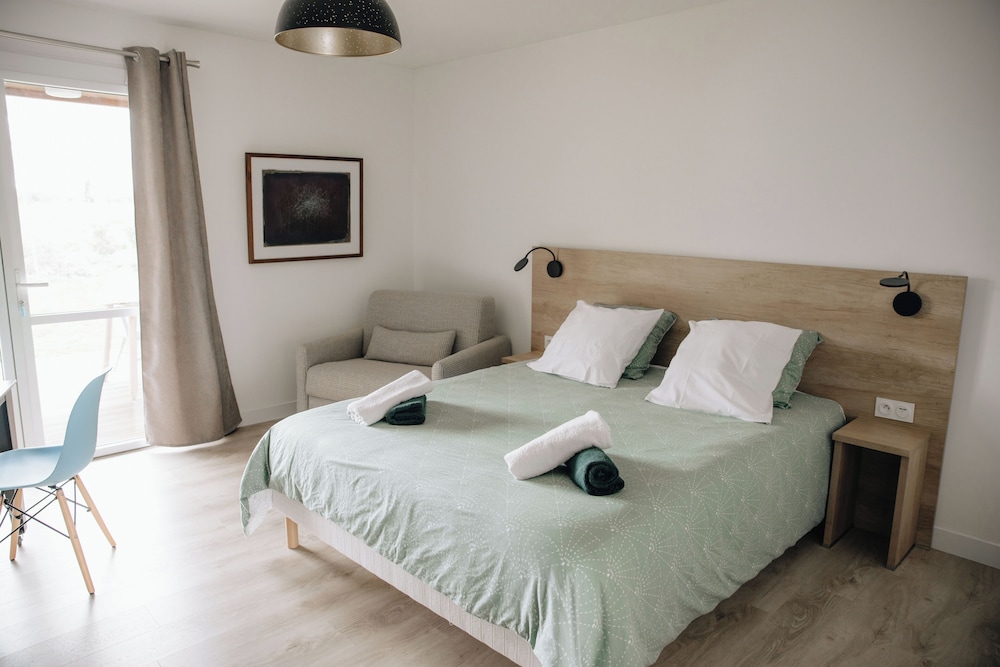 House, 2 Bedrooms