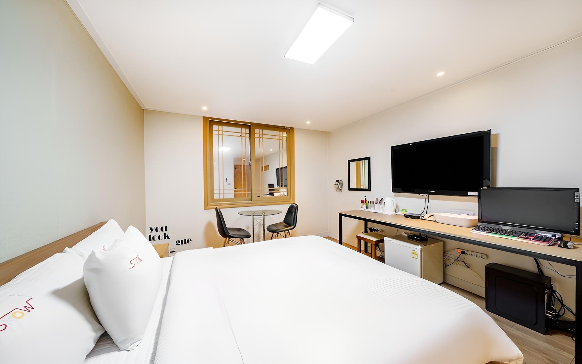 Room (Deluxe PC Room (High specification 1P) photo 2