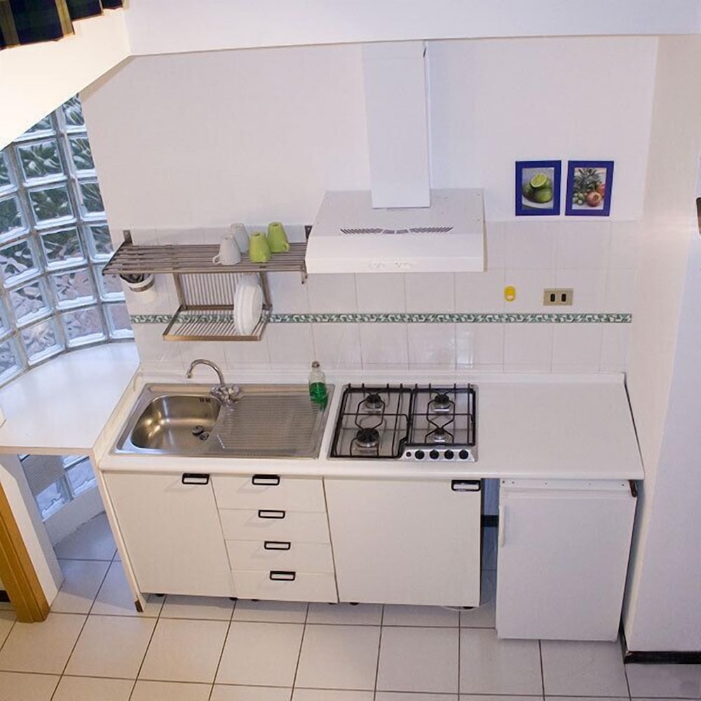 Family Studio, Kitchenette (2 Adults + 2 Children) photo 3