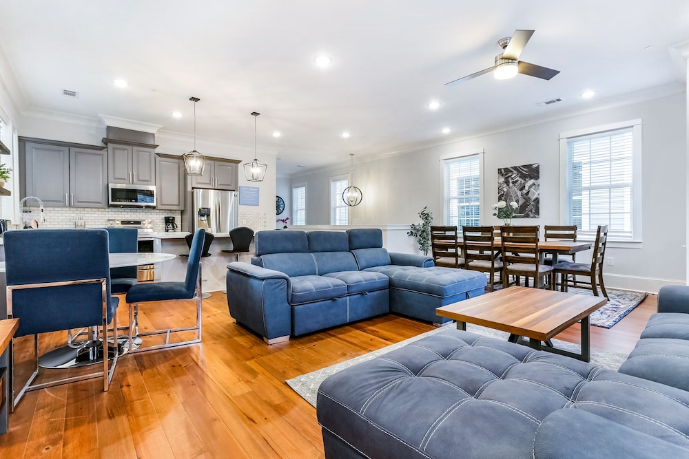 Signature House, 5 Bedrooms
