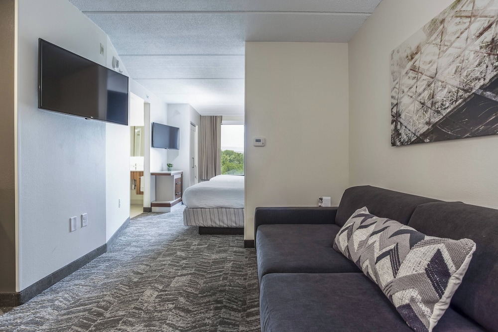 Suite, 2 Double Beds with a sofa bed - Photo 4
