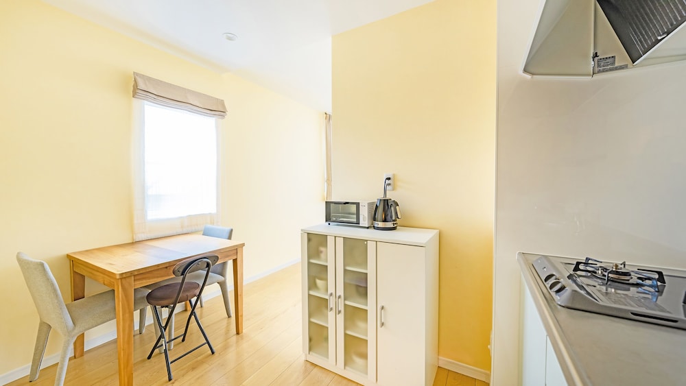 Twin Room (with Extra Bed) - Photo 3