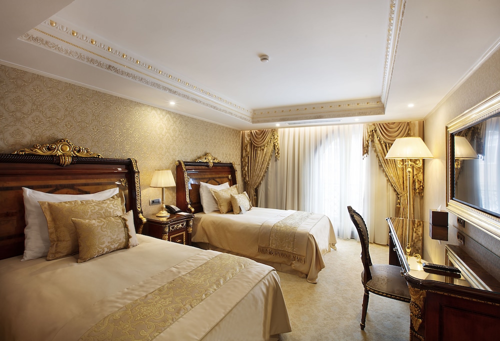 Royal Suite (Family)