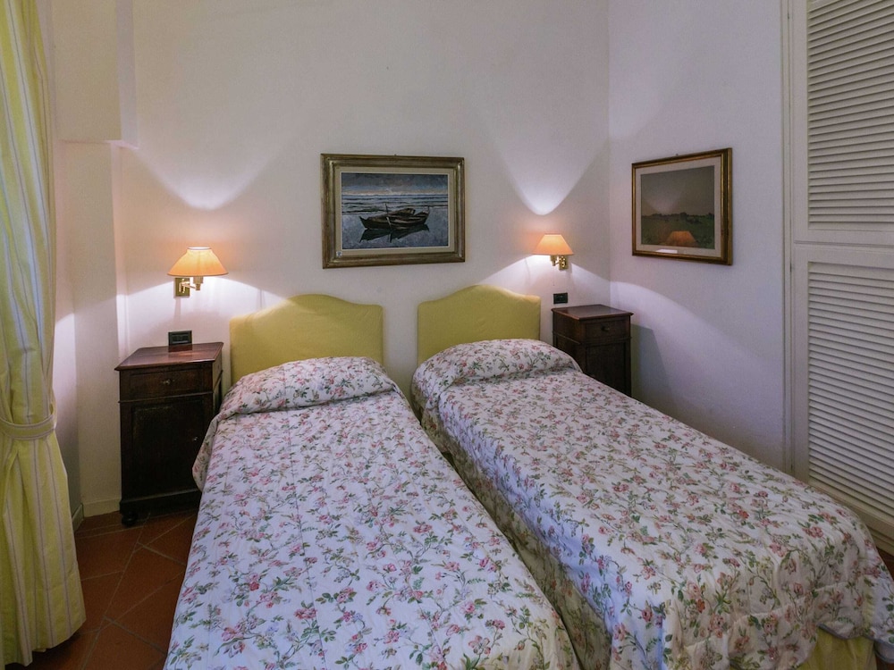 Classic House, 4 Bedrooms