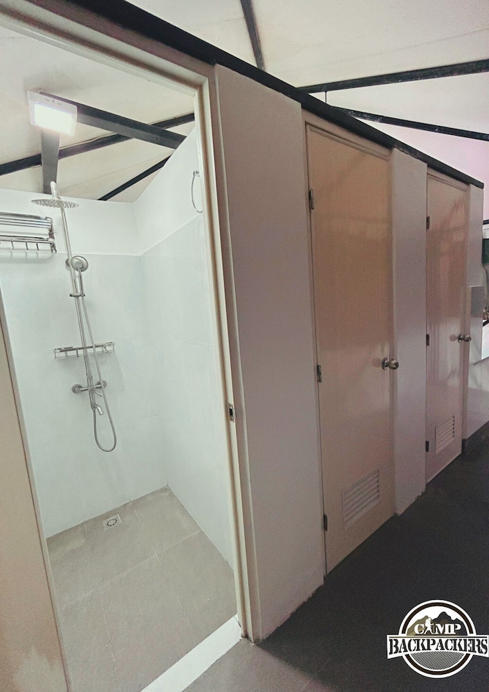 Exclusive Tent - Photo 8